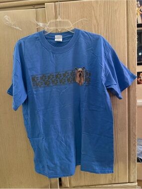 Blue Short-Sleeve Graphic T-Shirt with Yorkshire Terrier Motif